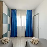 Beautiful 2 Bedroom Vista Del Mar Costa Adeje (Tenerife)