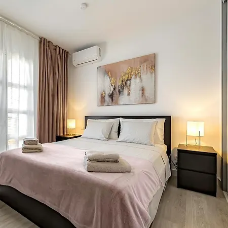 Beautiful 2 Bedroom Vista Del Mar Costa Adeje (Tenerife)