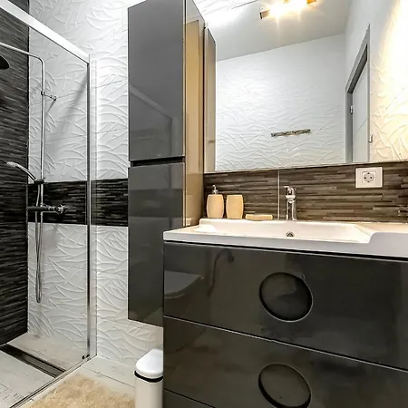 Beautiful 2 Bedroom Vista Del Mar * Costa Adeje (Tenerife)