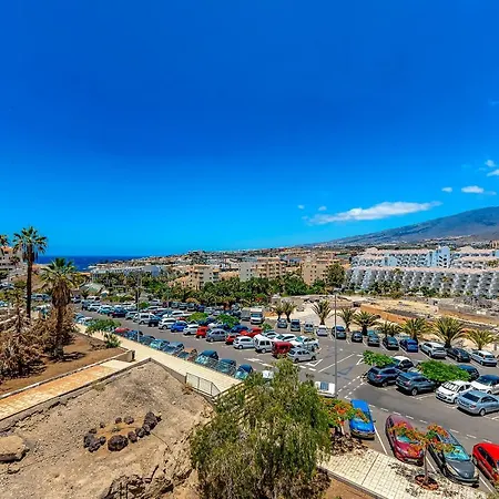 Beautiful 2 Bedroom Vista Del Mar Costa Adeje (Tenerife)