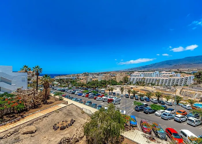 Beautiful 2 Bedroom Vista Del Mar Costa Adeje (Tenerife)